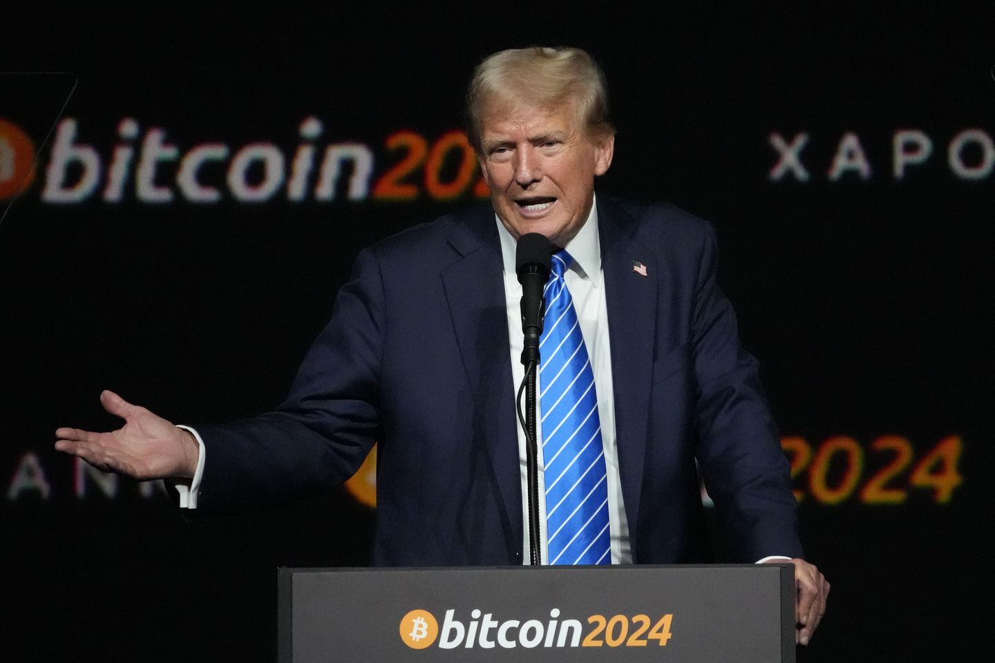 Concerns Surround Trump's Crypto Coin as Foreign Investors Gain Close Access to President