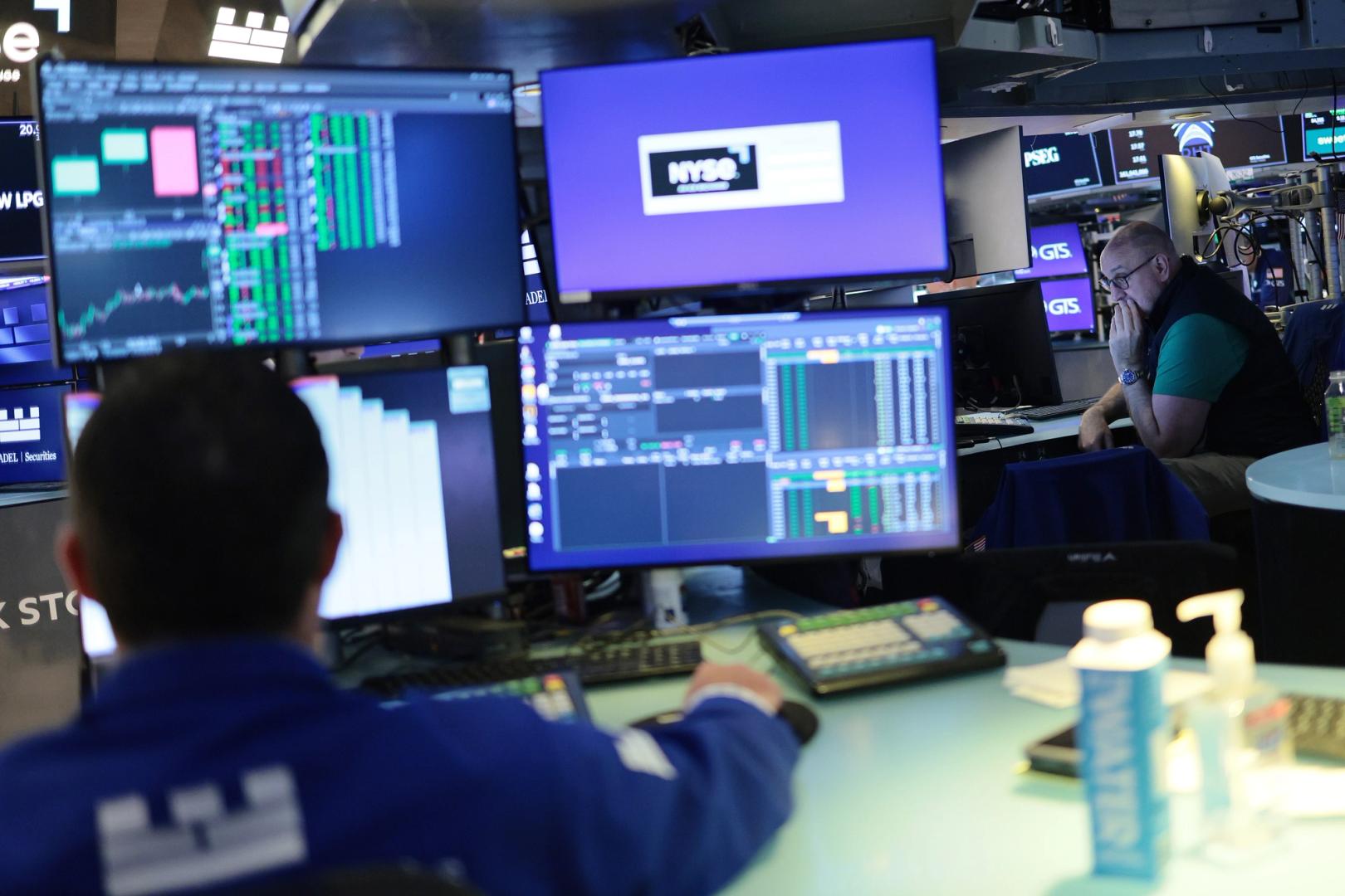 Bitcoin Market Outlook: Traditional Signals Point to Potential Turnaround