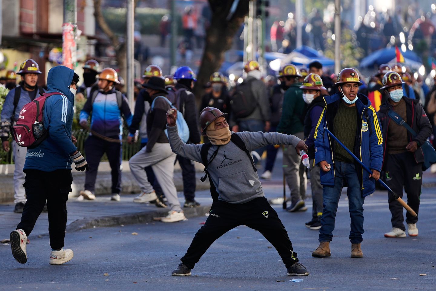 Bolivia rocked by violent clashes between miners and police
