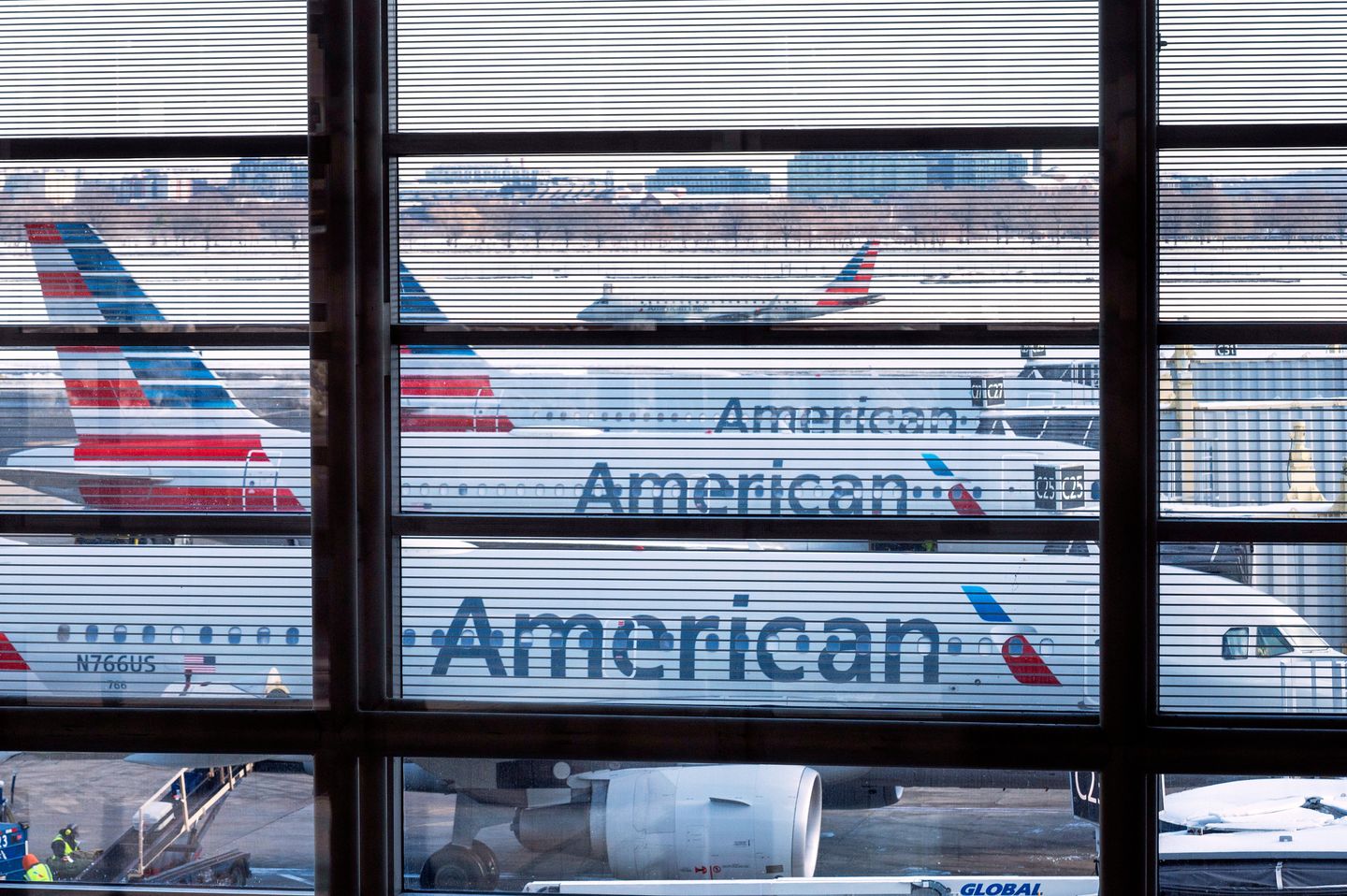 Pilot Diverts London to Charlotte Flight After Lightning Strike