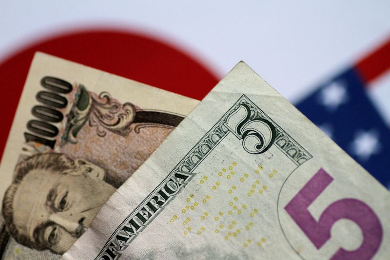 Former BOJ Chief Urges Japan to Address Misunderstood Yen Manipulation Allegations