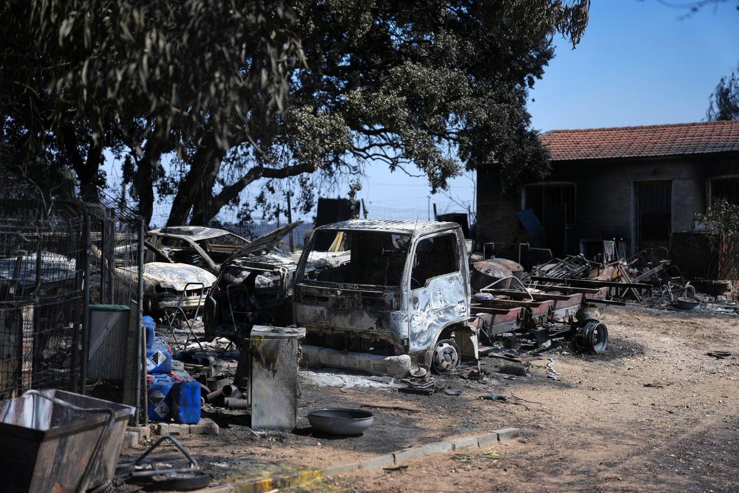 Survivors of Wildfires in Spain and France Speak Out About their Harrowing Ordeal