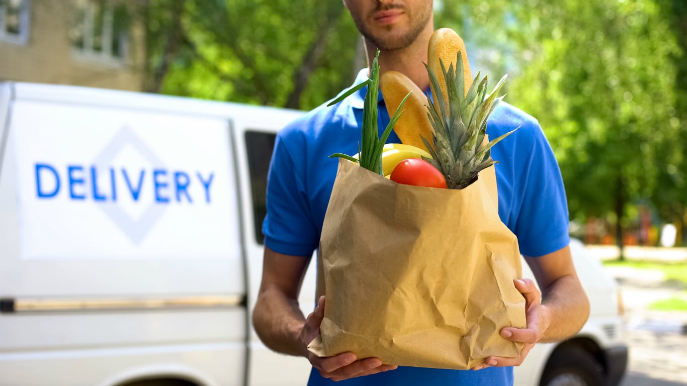 Instacart Receives Upgraded Rating from Raymond James: Sees Positive Outlook Ahead
