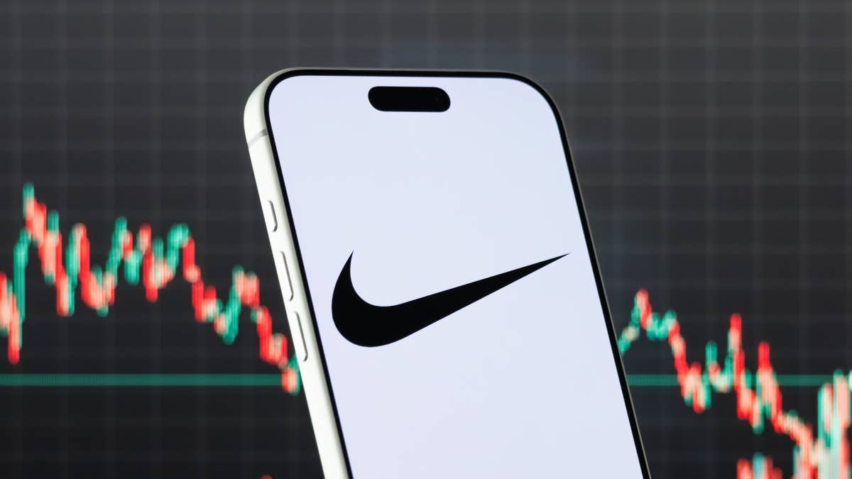Examining Nike's Dividend Safety: A Look at Yield & Payout Ratio