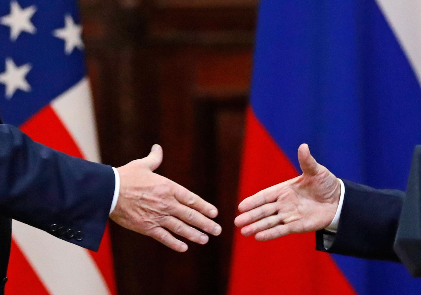 Trump faces diplomatic challenge as Putin tests his dealmaking prowess at Alaska summit