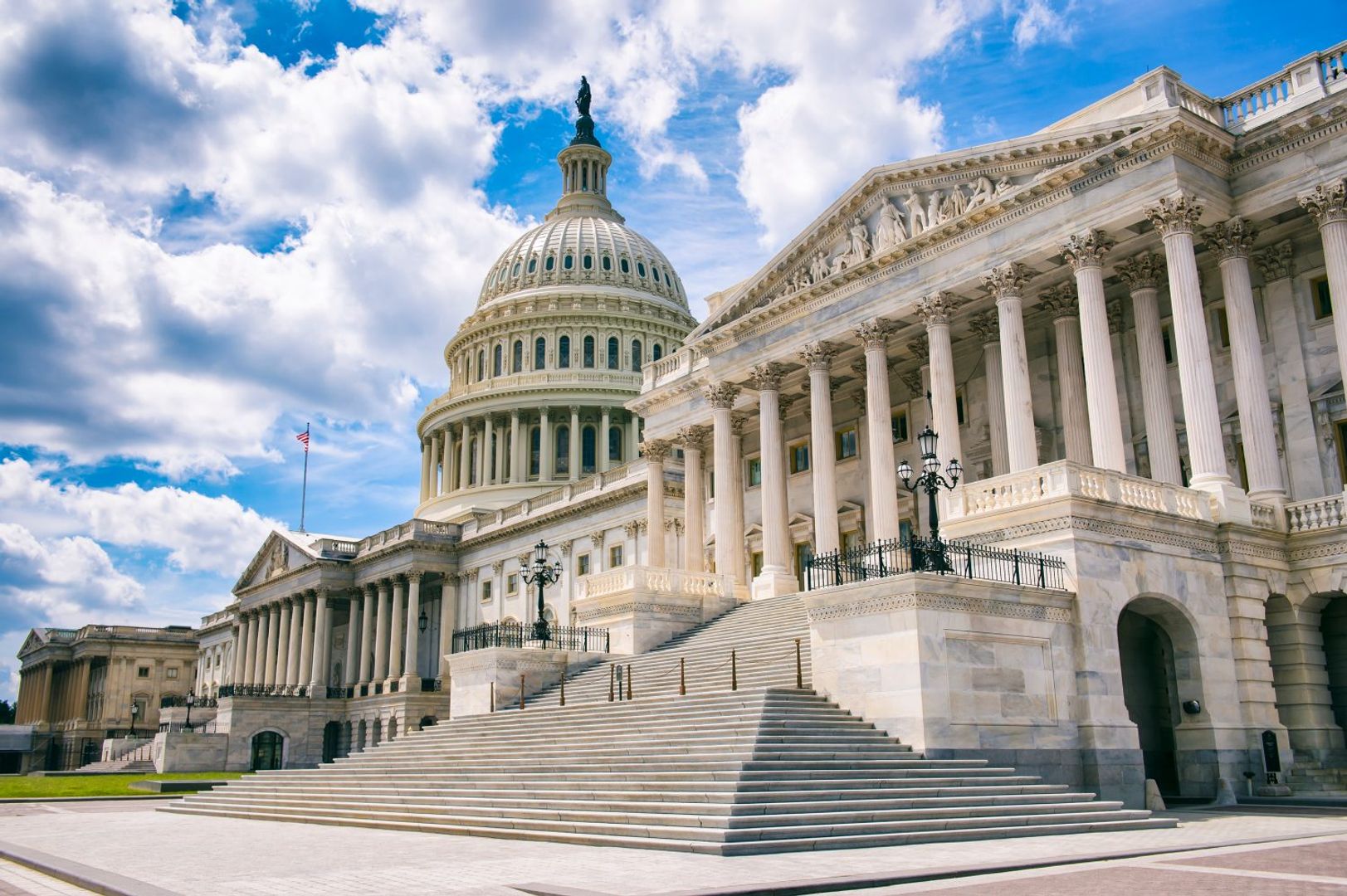 Crypto Market Volatility Expected Amid Clarity Act Senate Test