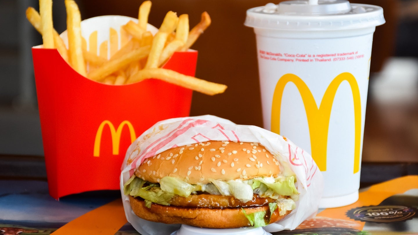 McDonald’s Withdraws from National Restaurant Association Amid Wage Dispute