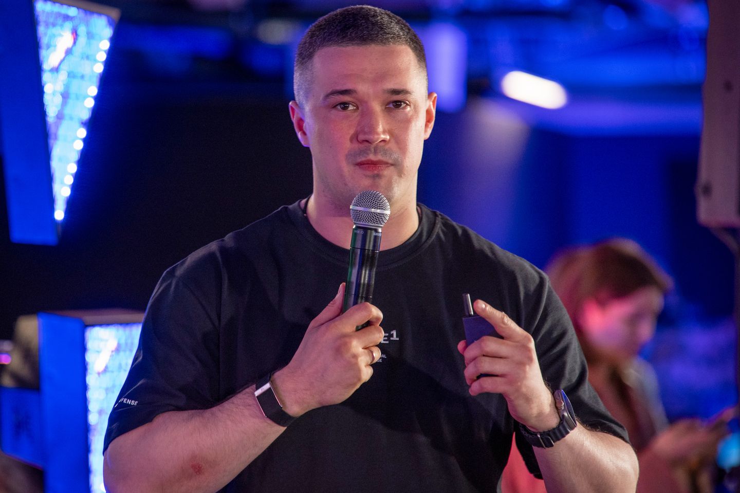 Ukraine's Zelenskyy Offers Ousted Defense Minister New Role Amid Protests