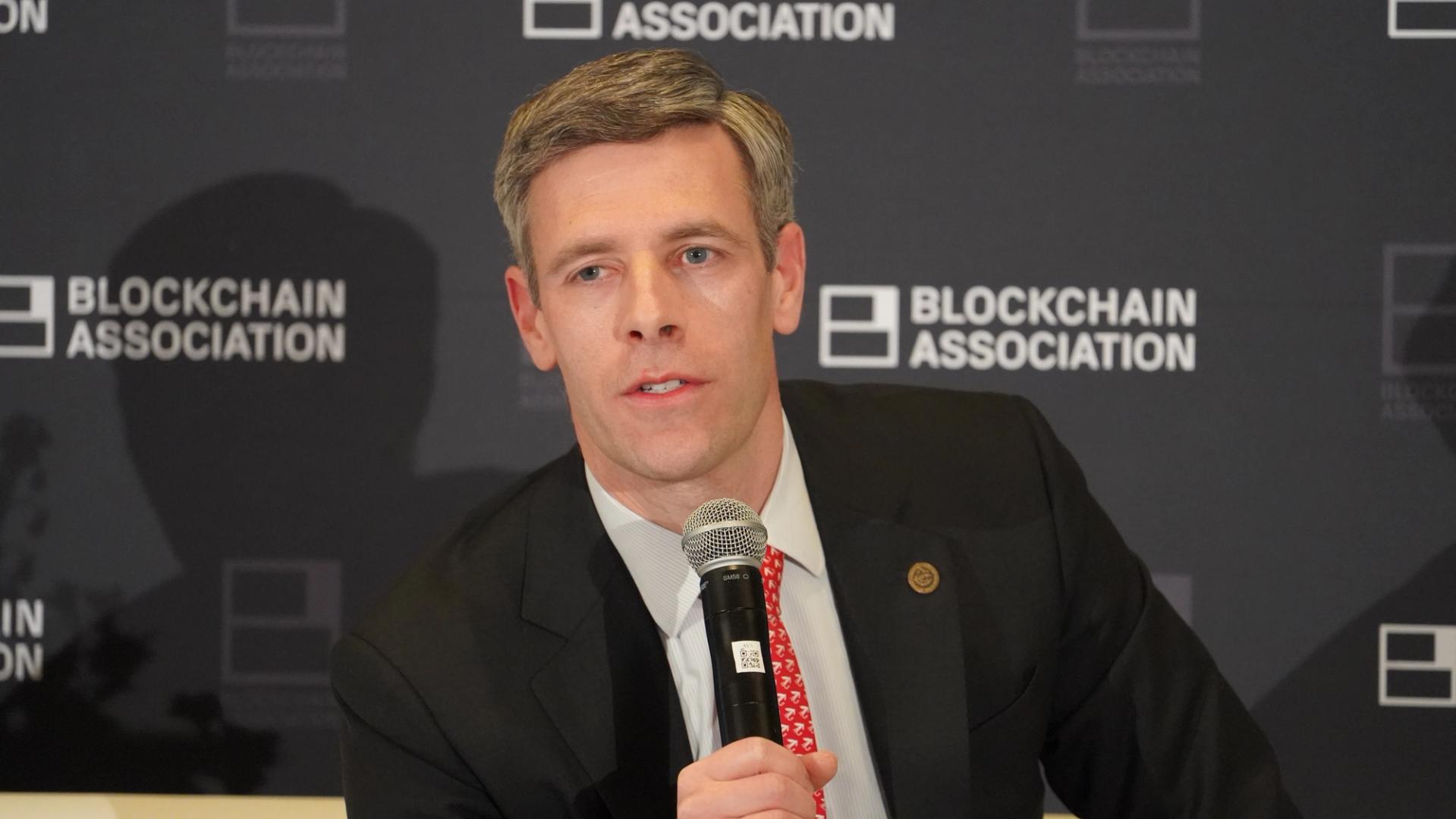 OCC Chief Addresses Political Pressure Surrounding World Liberty Charter Decision