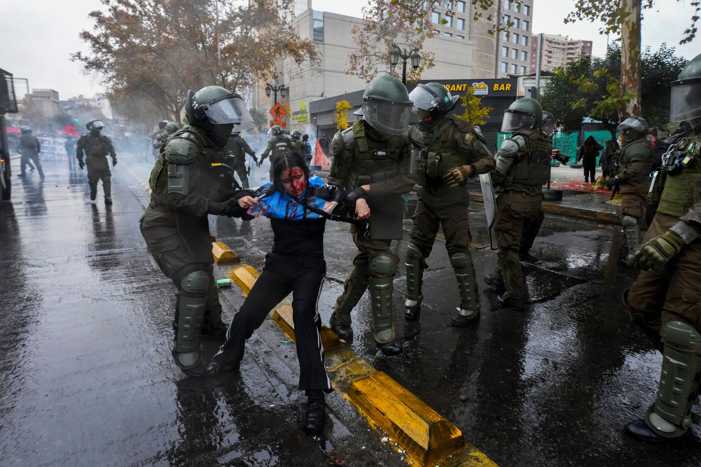 Chilean Capital Rocked by Protests Against President Kast's Education Cuts