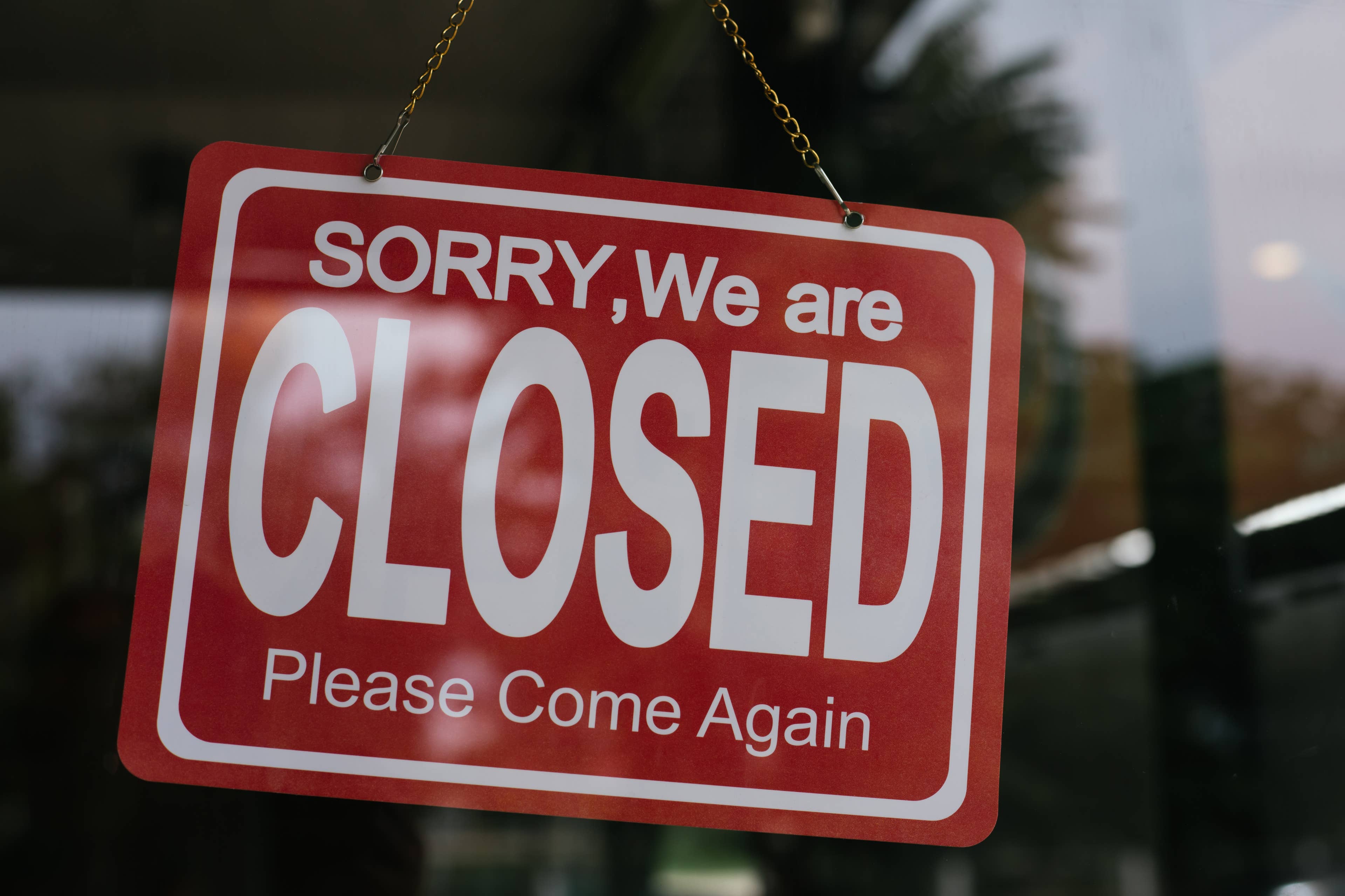 Outdoor Retailer Faces Closure of 91 Stores in Bankruptcy Filing
