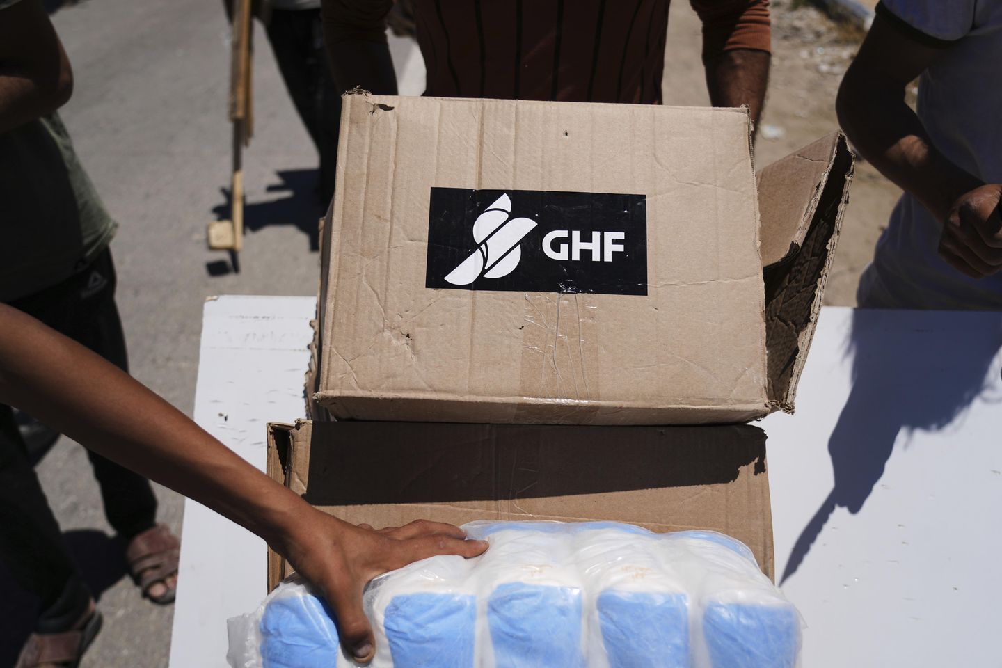 Investigation reveals hidden agitators behind Gaza aid center stampede