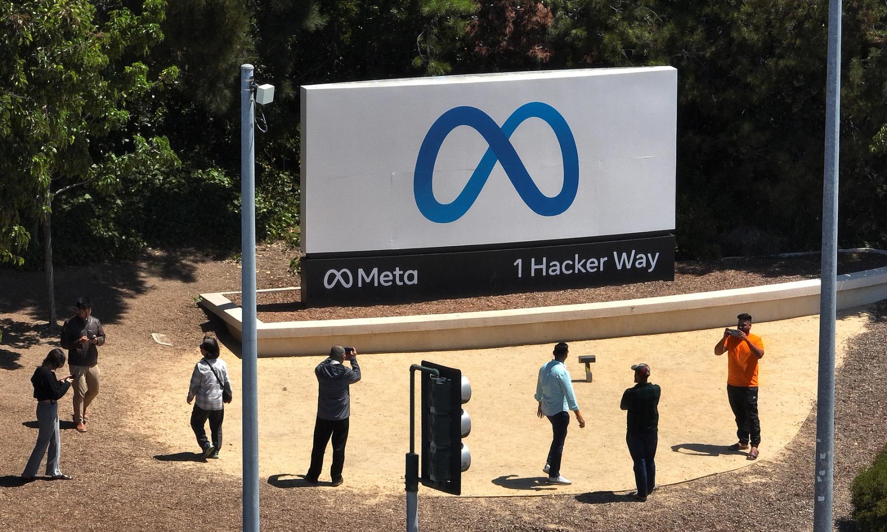 Meta's Use of Stablecoins Raises Concerns Over Seamless Currency Conversion