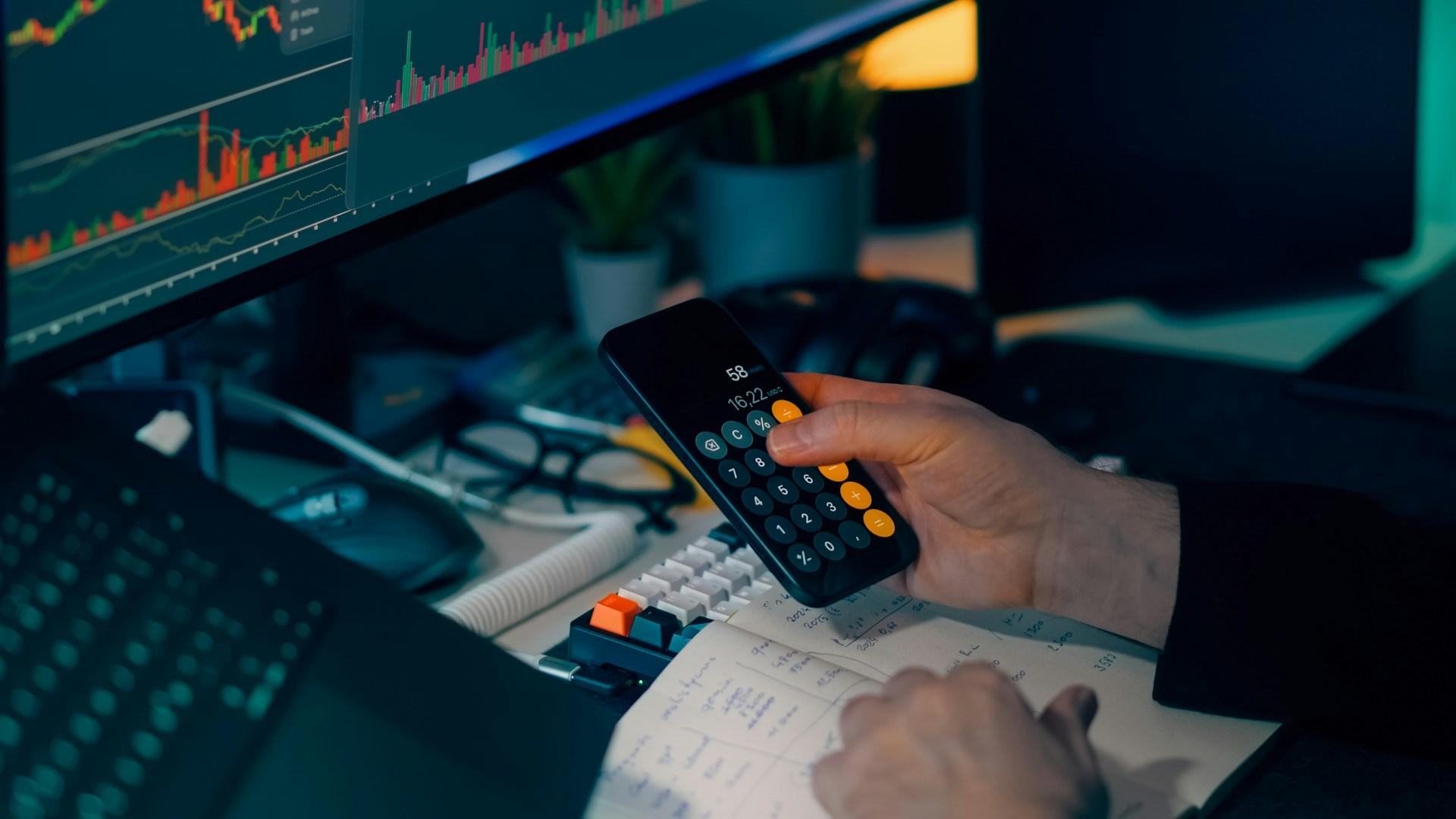 Bitcoin's Potential Crash to $48,000, Based on Historical Pattern