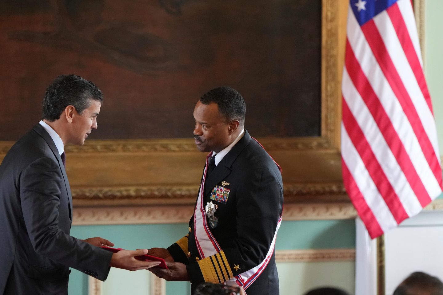 Top Military Commander in Latin America Resigns Amid Controversy Over U.S. Anti-Drug Operations