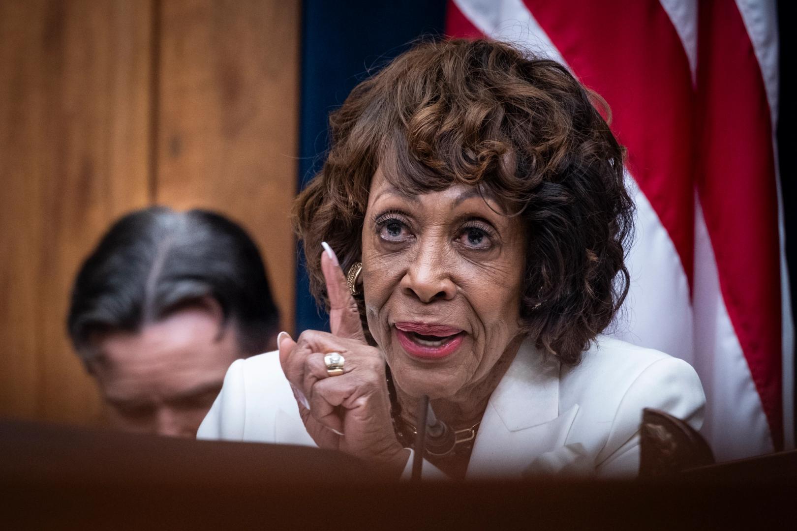 US House Democrat Criticizes Crypto Inclusion in 401(k)s