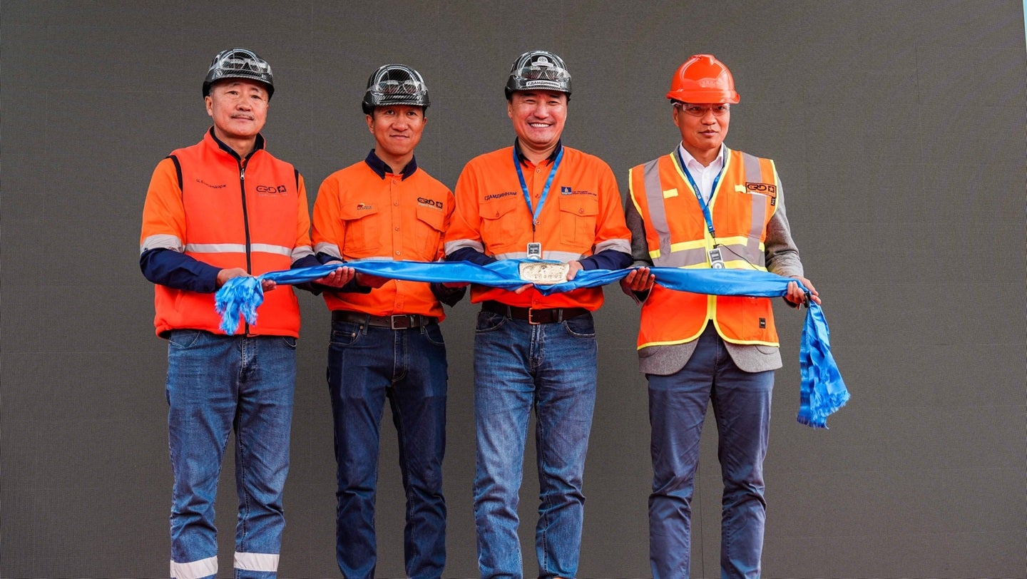 MMC's Bayan Khundii Mine in Mongolia Marks Milestone with First Gold Pour