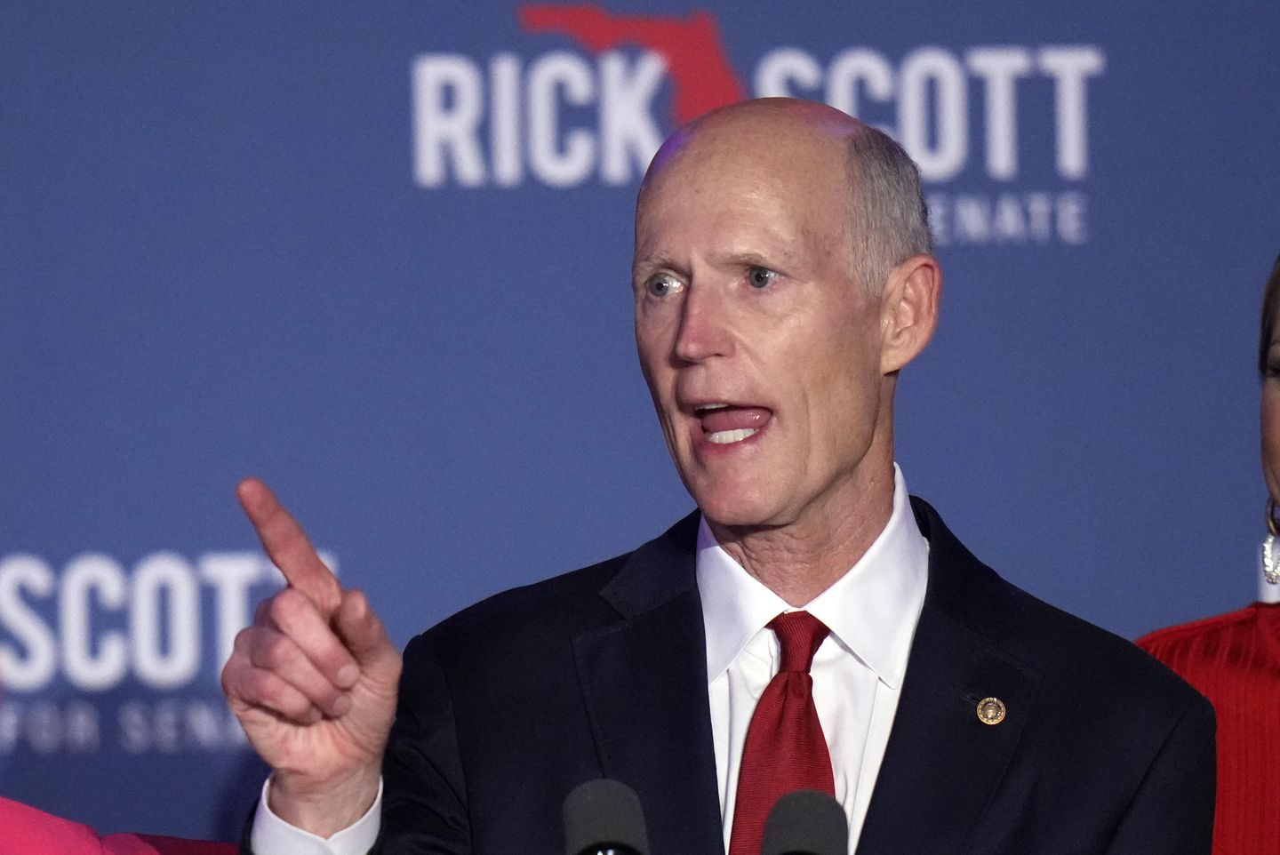 Bill Introduced to Halt Sale of U.S. Land to Chinese Nationals