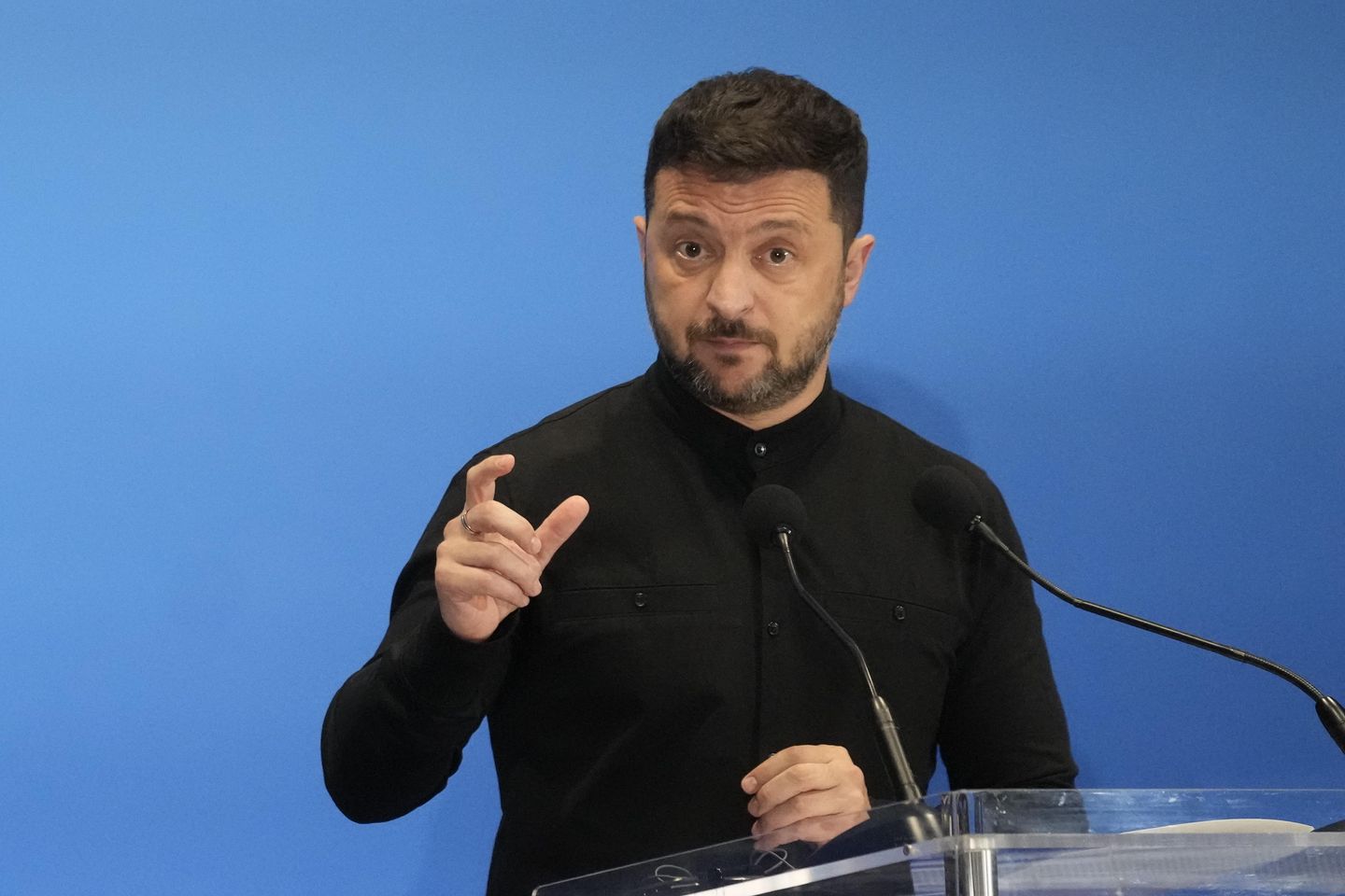 Trump Advises Against Targeting Moscow as Zelenskyy Contemplates Striking Russian Capital