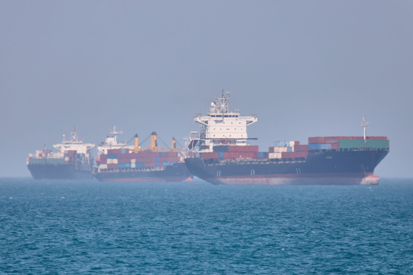 Trump Denies Seeking 'Favors' from Xi on Strait of Hormuz Issue