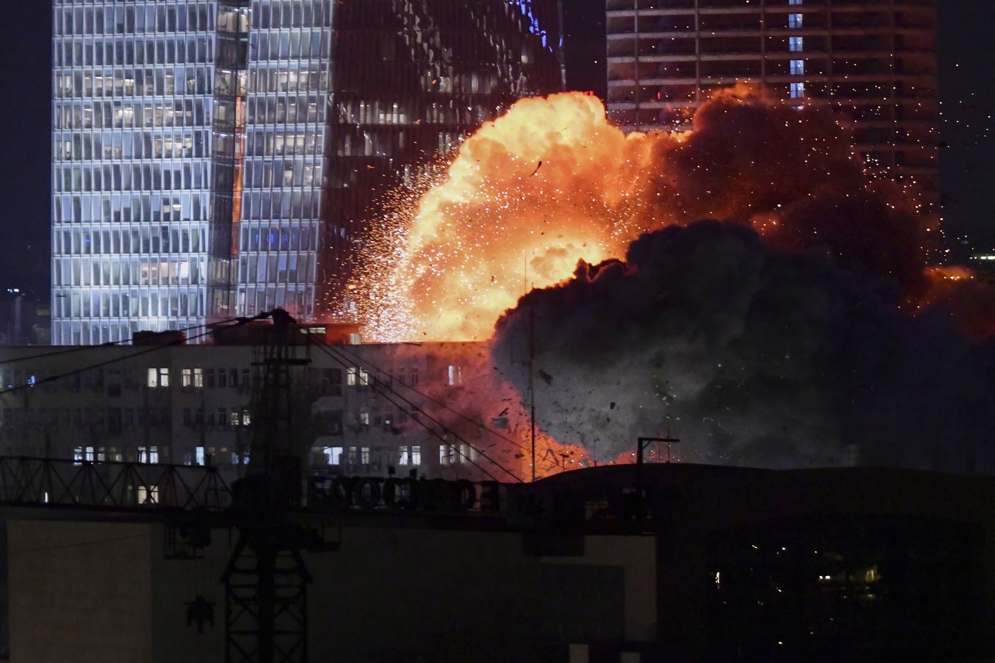 Israeli Air Defense System Under Scrutiny After Iranian Missile Strike