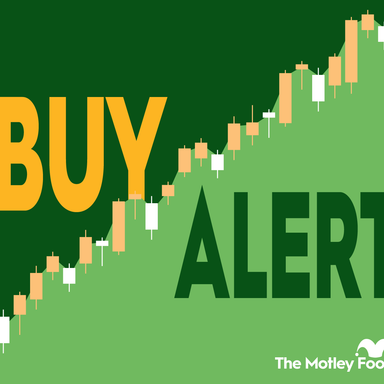 Investors Flock to AKRE as Cross Staff Buys 289,000 Shares