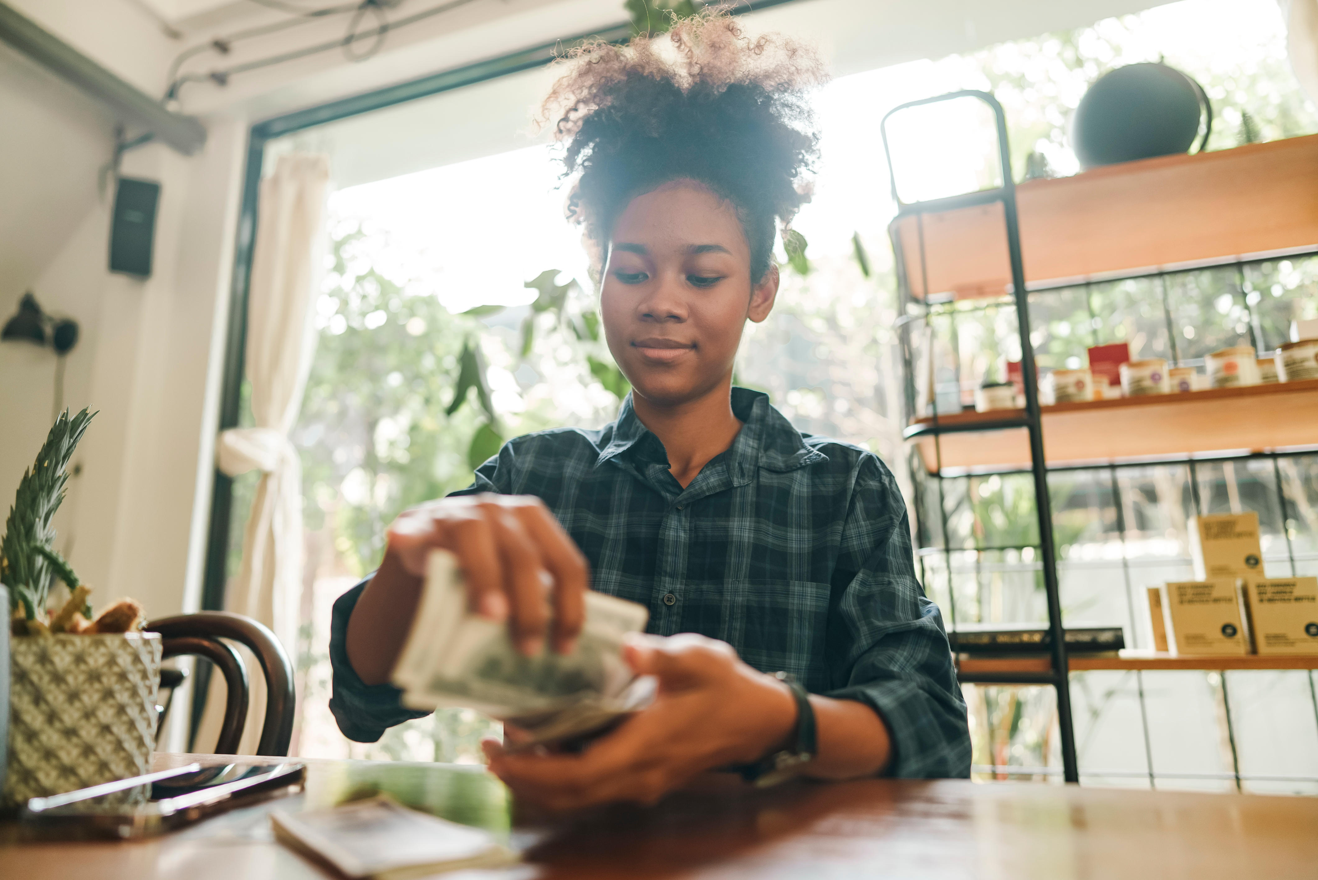 Maximizing Your Savings with Certificate of Deposit (CD) Accounts