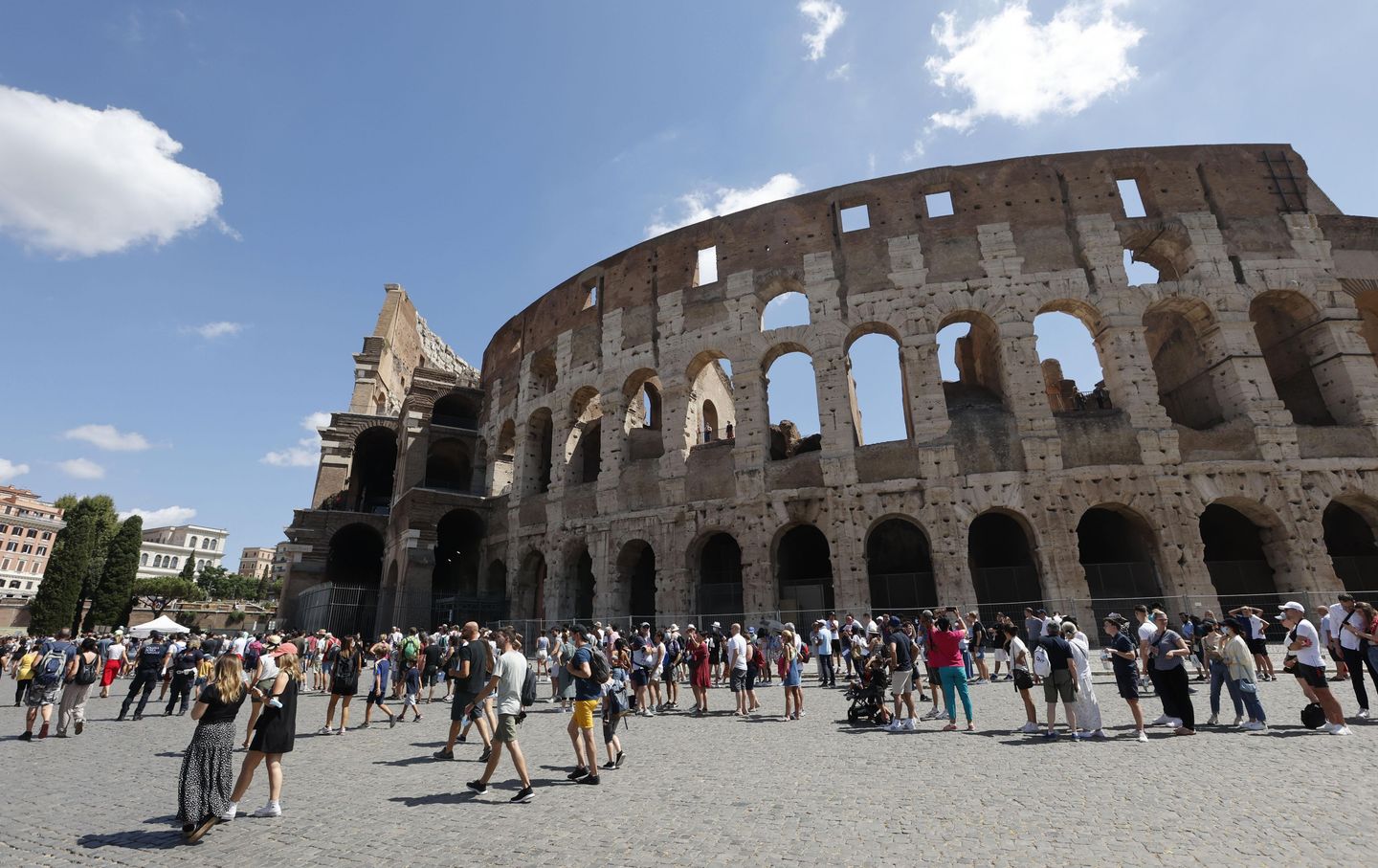 New Colosseum Director Clarifies Policy on Hosting Raves
