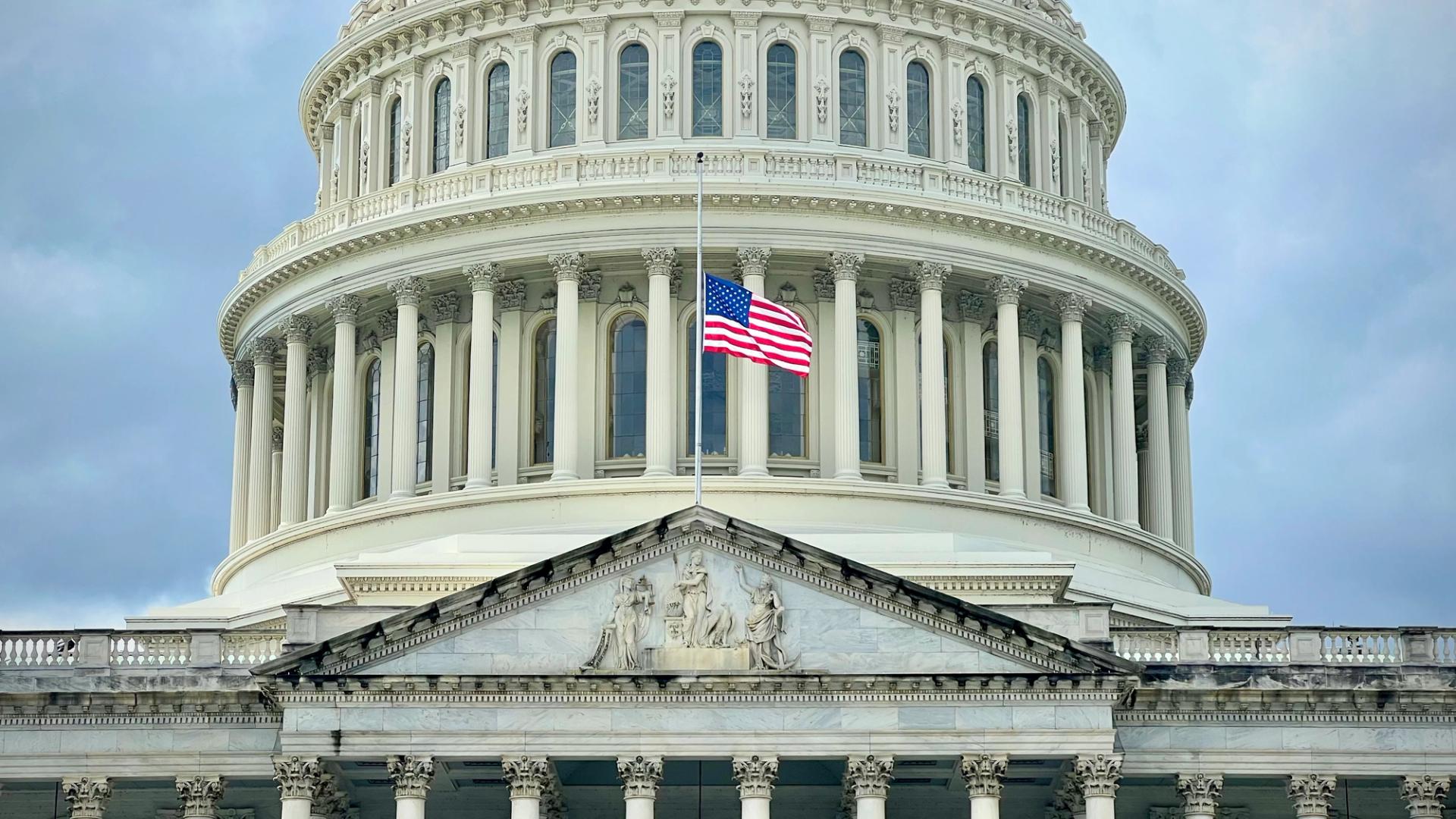 Clarity Act Reintroduced in U.S. Senate Amid Upcoming Crypto Banking Earnings