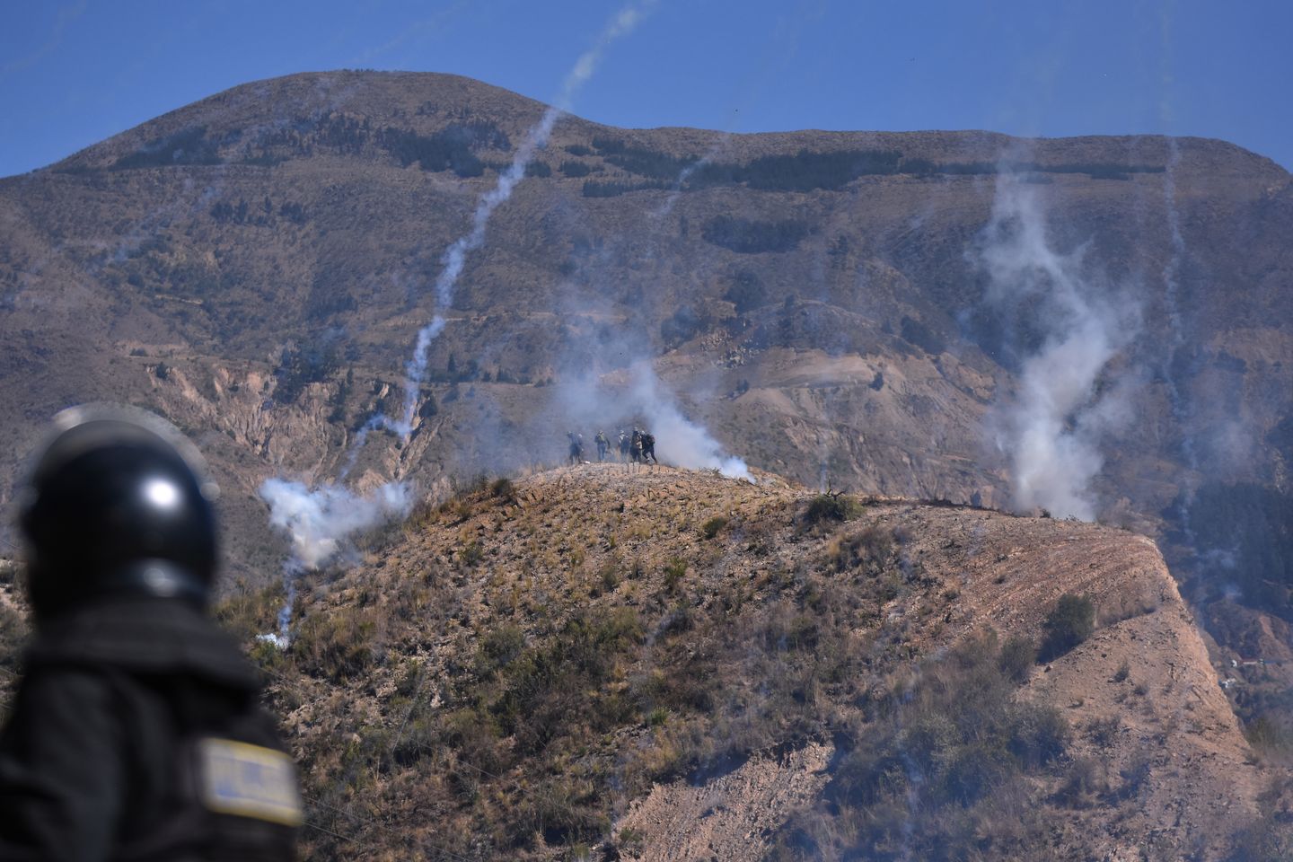Bolivia's Anti-Government Roadblocks Cleared as Patrol Plane Crash Claims 6 Lives