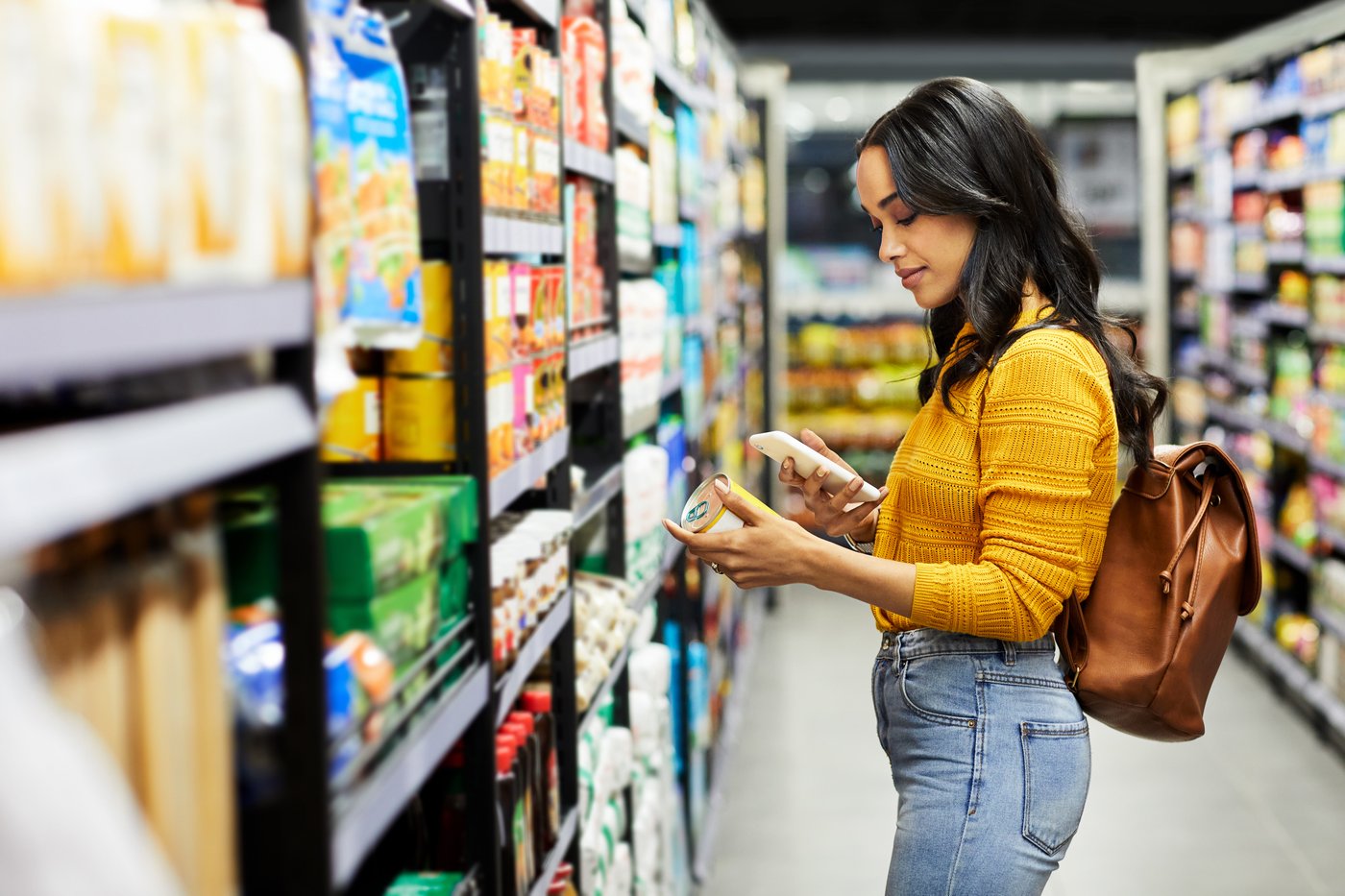 Discount Stock Showdown: Dollar General vs. Dollar Tree