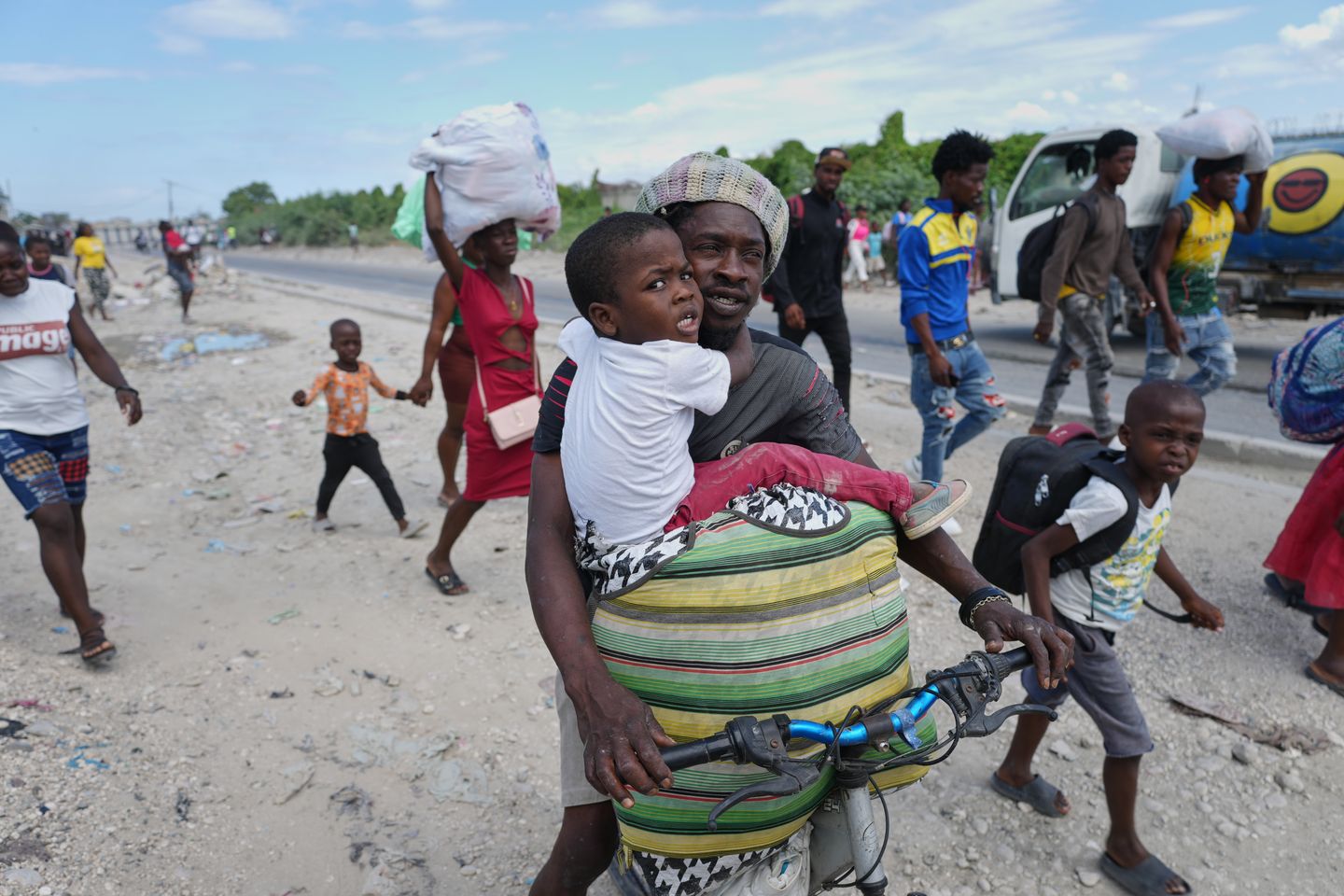 Haiti faces new wave of gang violence with hundreds displaced