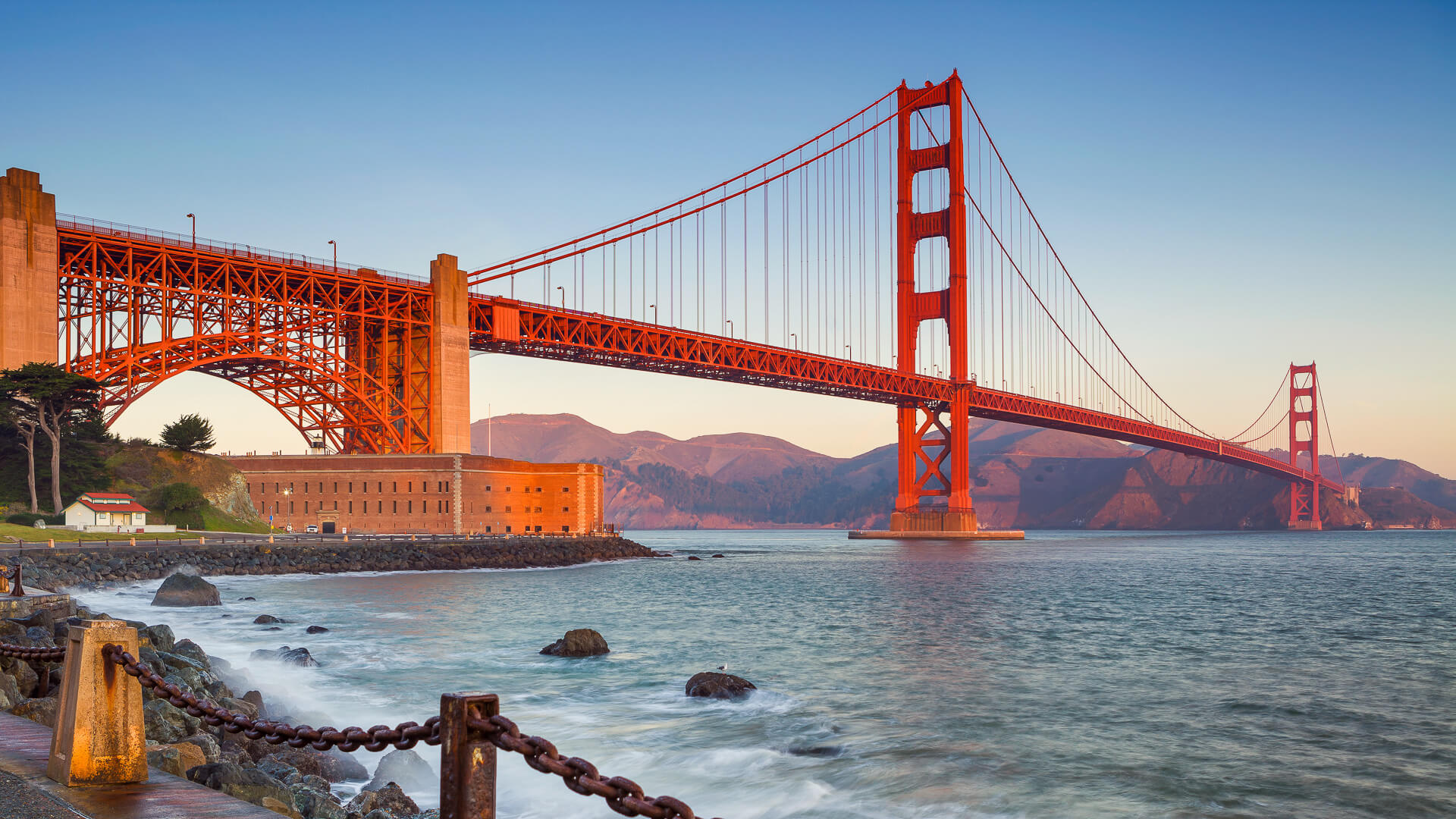 Top Financial Mistakes Retirees Should Avoid in California Cities