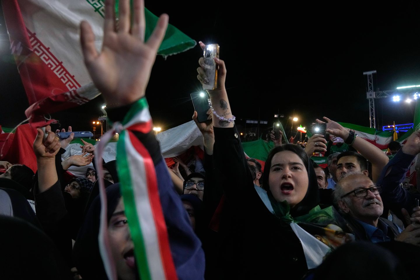 Confusion Surrounds Whether Iran War is Over Amid Ceasefire and Peace Talks