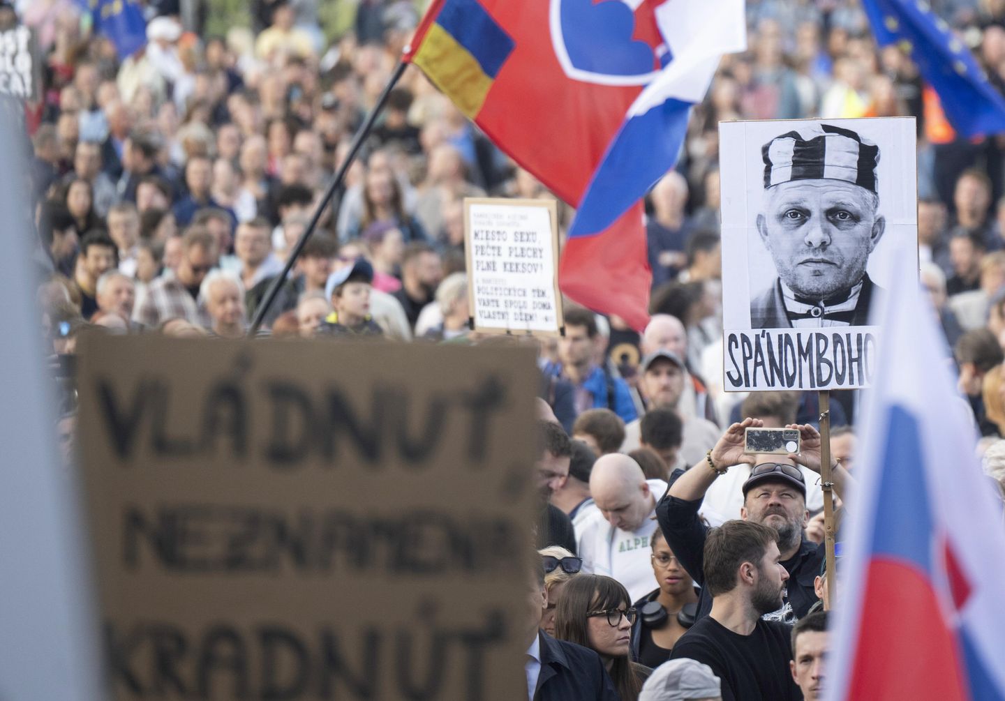 Massive Protests Sweep Slovakia Against Austerity and Pro-Russian Policies