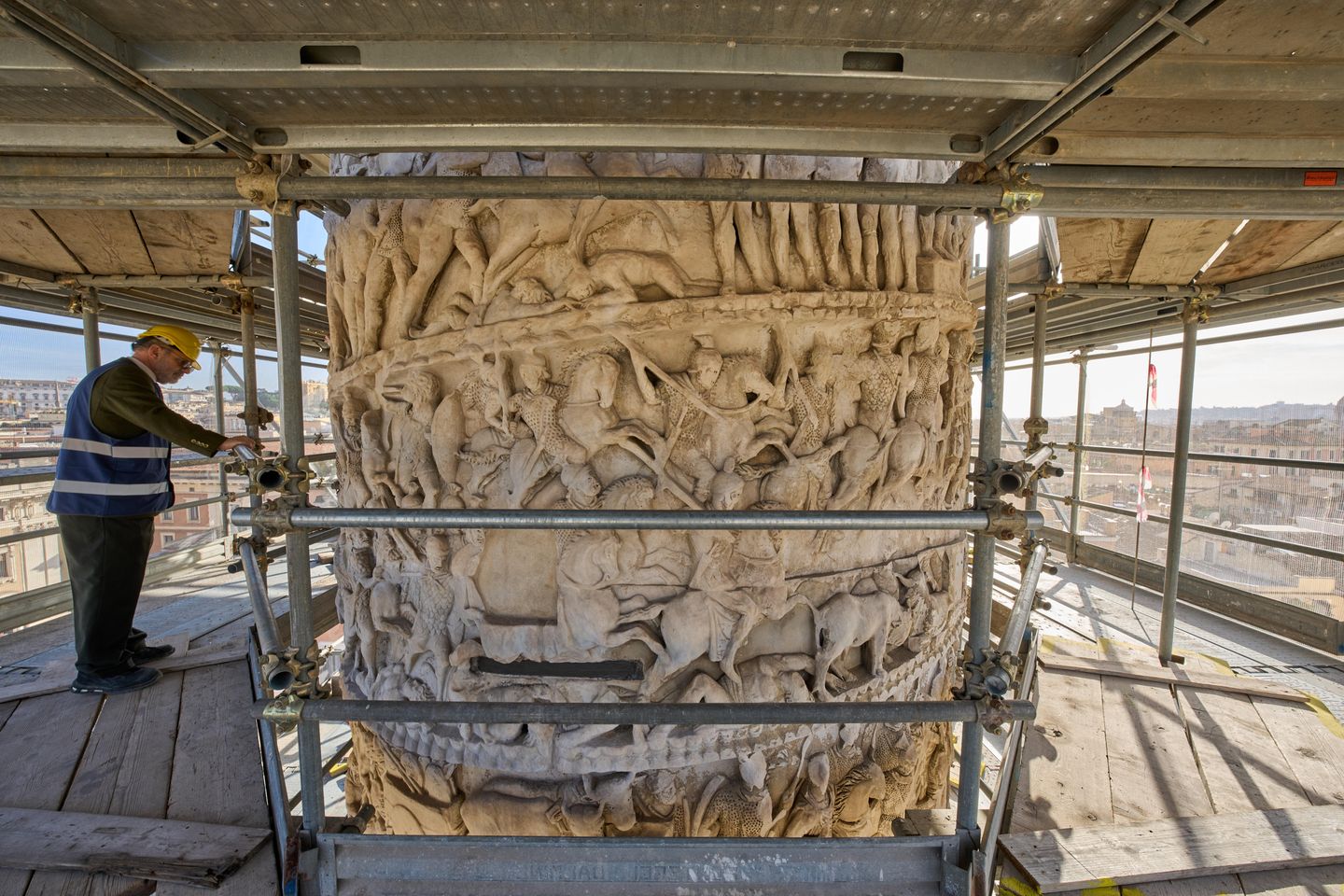 Innovative Laser Technology Used to Restore Iconic Roman Monument