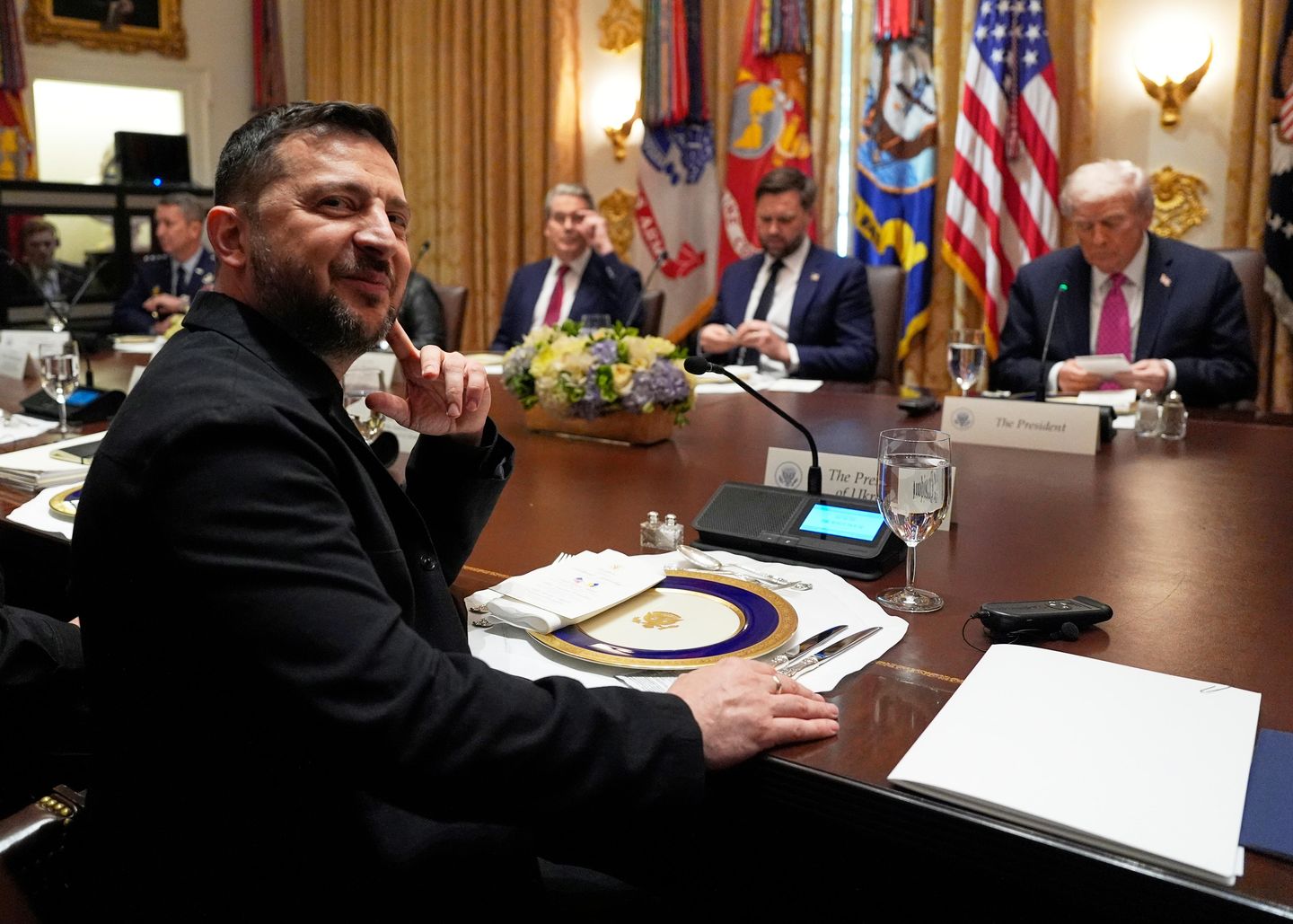 Ukrainian President Zelenskyy's Proposal for American Tomahawk Missiles