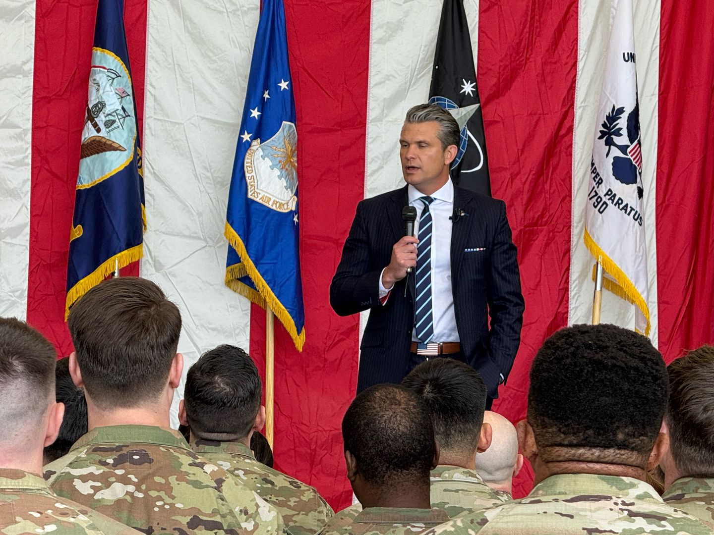 Defense Secretary Hegseth to Hold High-Level Meeting with Chinese Defense Minister in Malaysia