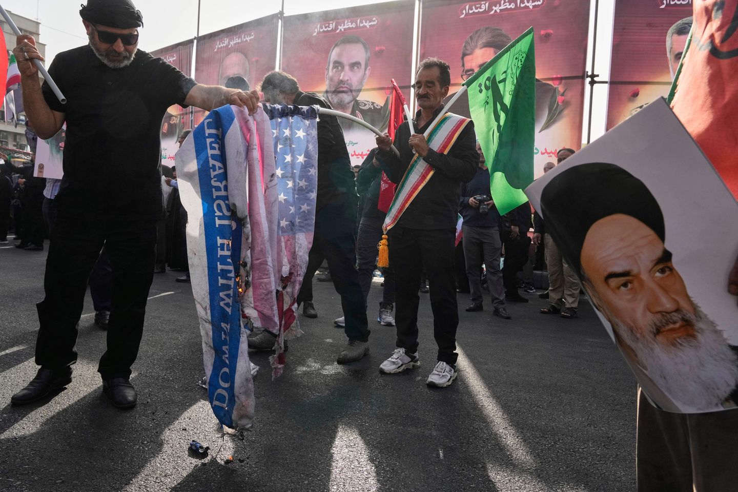 Senior Iranian Cleric Issues Death Decree Against President Trump
