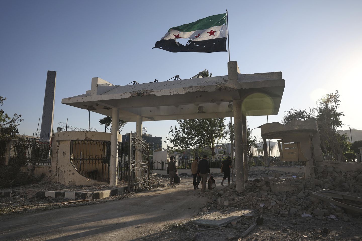 Trump Urges Netanyahu to Address Israeli Actions in Syria Amid Fragile Stability