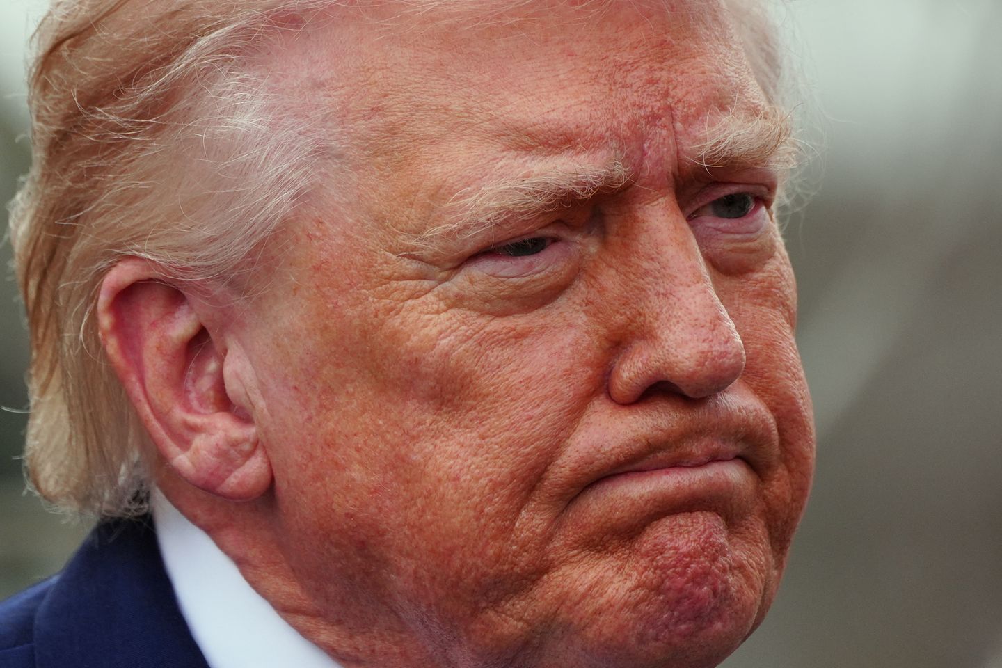 Trump Contemplating Reducing Military Presence in Iran