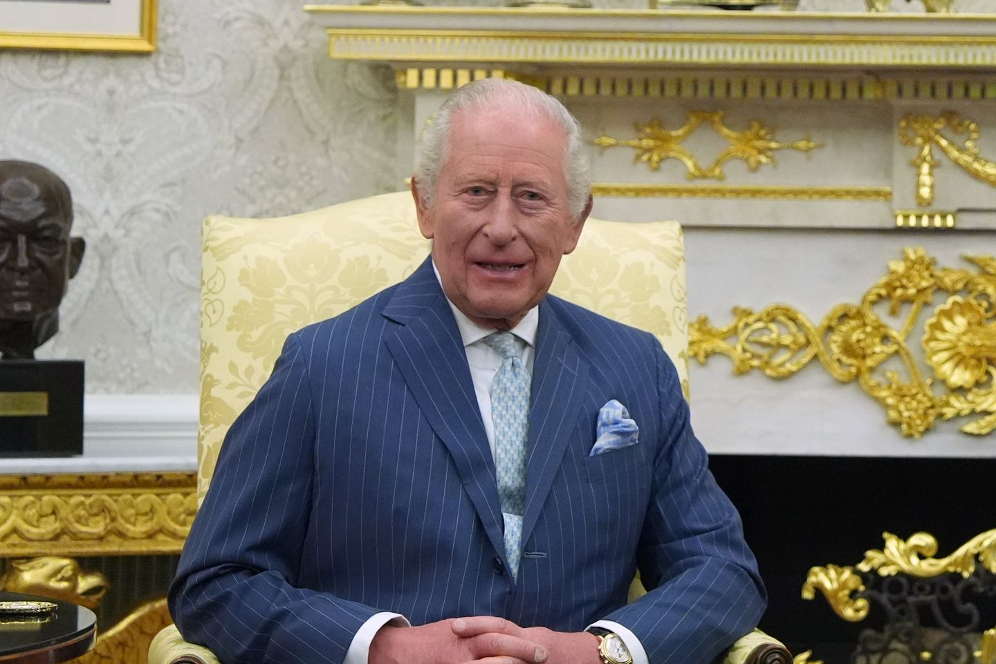 Apology Issued by British Radio Station for Fake Announcement of King Charles III's Death